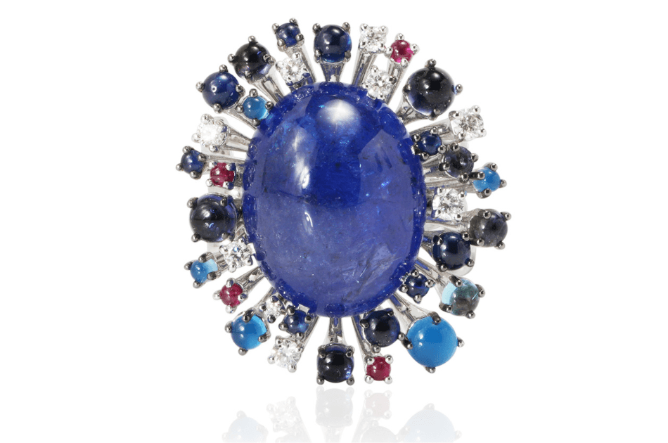 Sapphire ring from the Daverio1933 Masterpiece collection