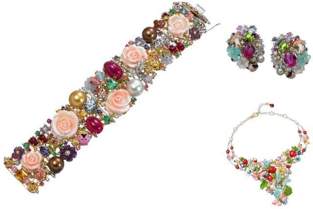 Sant'Agostino Italian jewelry with floral and nature motifs
