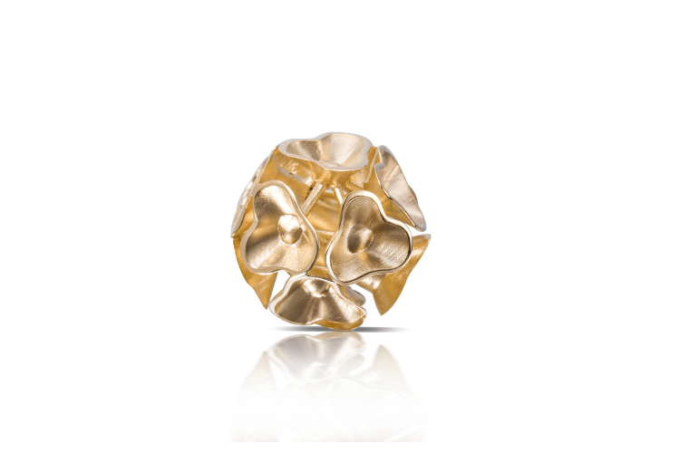 J.Köhle jewelry clasp detail