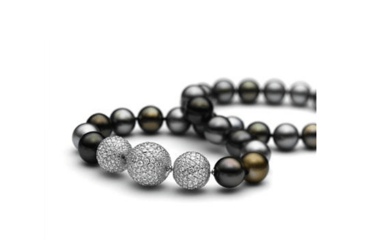 Pearl and diamond bracelet with J.Köhle jewelry clasp