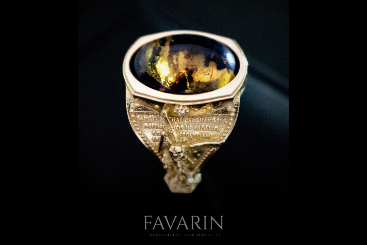 Simone Favarin jewelry design featuring sculptural goldsmith work, ring with gemstone and in 18kt gold