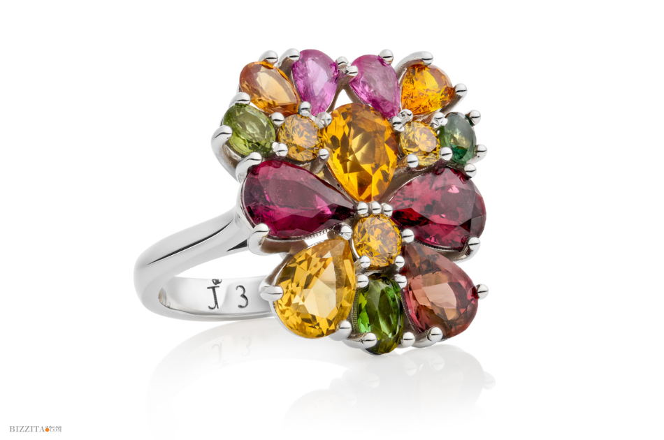 Judith Tjallingii ring with multicolor gemstones