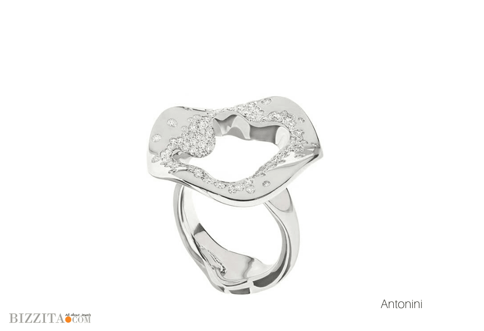 Antonini white gold ring with diamonds